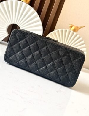 Chanel Classic Flap Bag - Image 3