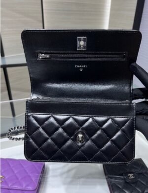 Chanel Mini Shoulder Bag - Image 3