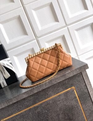 Chanel Pearl Evening Bag - Image 1