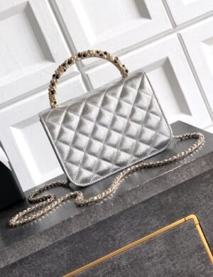 Chanel Pearl Handle Chain Bag - Image 4