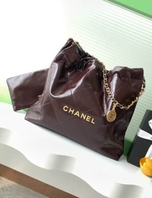 Chanel Quilted Mini Flap Bag - Image 3