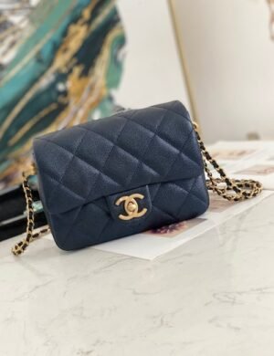 Chanel Quilted Chain Tote Bag - Image 1