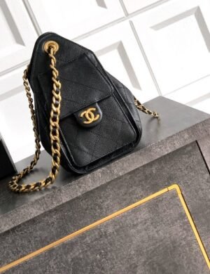 Chanel Riviera Diamond Carryall - Image 3