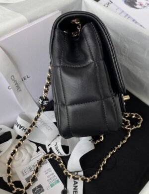 Chanel Mini Shoulder Bag - Image 3