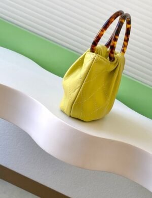 Chanel Tortoiseshell Handle Bag - Image 2