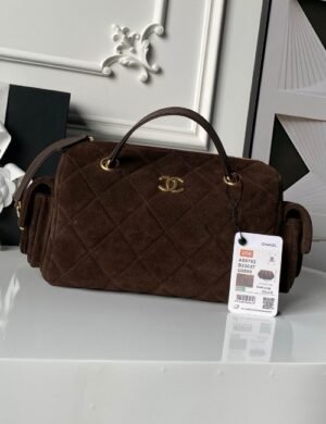 Chanel Lambskin Underarm Flap Bag - Image 2