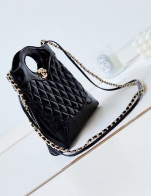 Chanel AS4133 Chain Shoulder Bag - Image 4