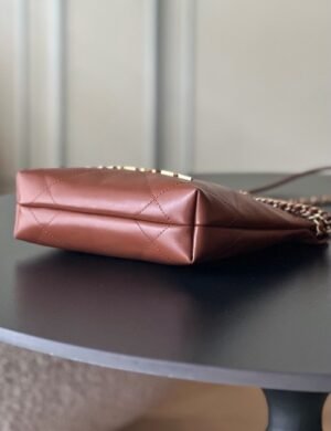 Chanel Sapphire Luxe Shopper - Image 4