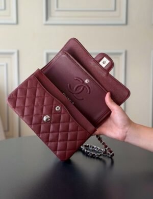 Chanel Royale Velvet Carryall - Image 3