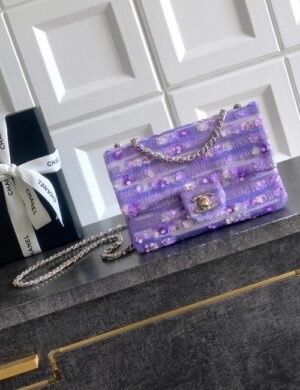 Chanel Évoque Royale Carryall - Image 1