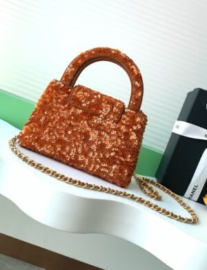 Chanel Luxe Riviera Carry Tote - Image 2