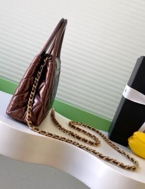 Chanel Étoile Signature Carry Bag - Image 2