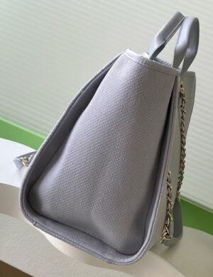 Chanel Quilted Chain Shoulder Bag - Image 2