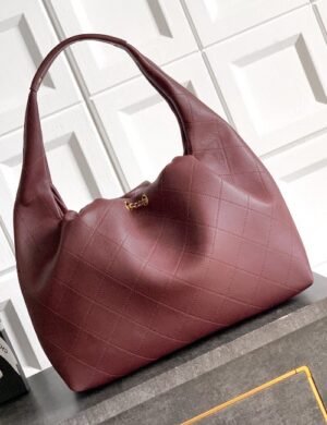 Chanel Burgundy Hobo Shoulder Bag - Image 2