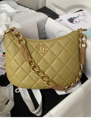 Chanel Quilted Shoulder Bag - Image 1