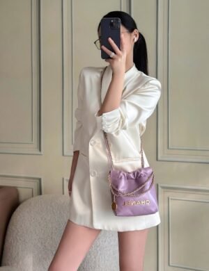 Chanel Essence Boulevard Tote - Image 4