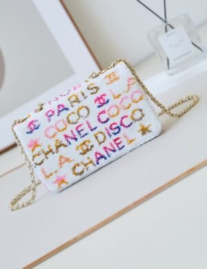 Chanel Quilted Vanity Chain Bag - Image 2
