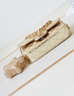 Chanel Mini Shoulder Bag - Image 5