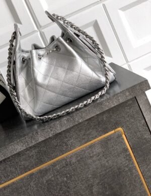 Chanel Riviera Crystal Carry Tote - Image 2