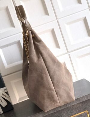 Chanel Lumévara Prestige Carryall - Image 3