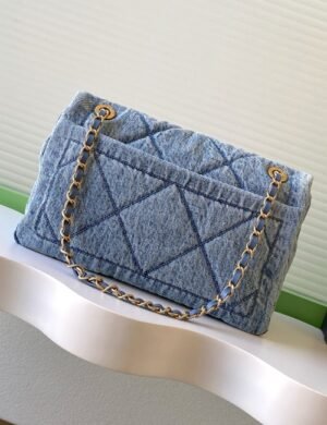 Chanel Majestic Essence Carryall - Image 2