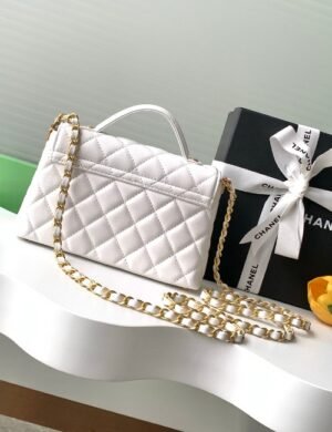 Chanel Kelly Handle Bag - Image 5