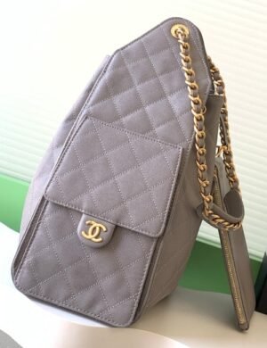 Chanel Elaroque Prestige Carryall - Image 3