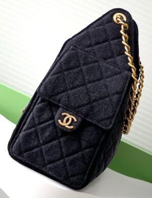 Chanel Diamond Riviera Carryall - Image 3