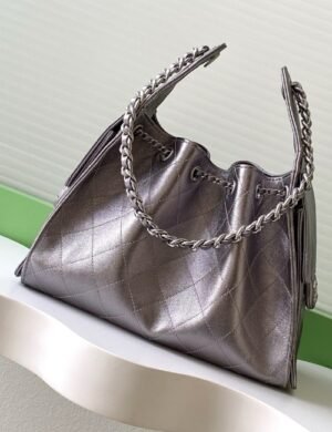 Chanel Caviar 25 Bag - Image 4