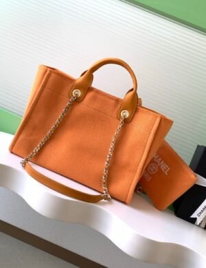 Chanel Quilted Vanity Top Handle - Image 2