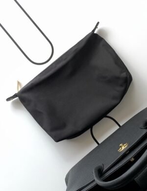 Chanel Royale Diamond Carryall - Image 4
