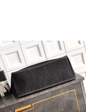 Chanel Classic Quilted Flap Bag - Image 4
