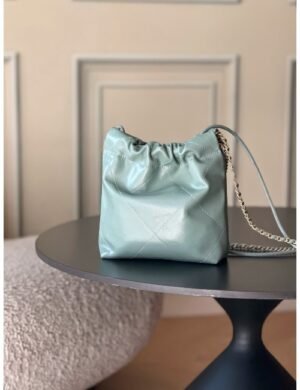 Chanel Palais Chic Shopper - Image 3