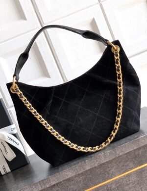 Chanel Virelle Essence Carryall - Image 2