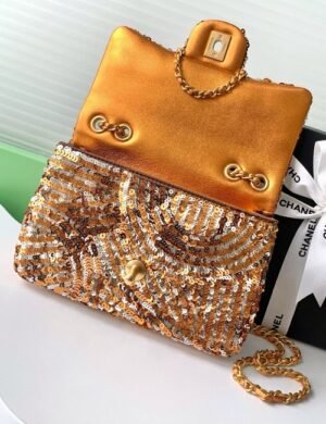 Chanel So Black Flap - Image 3