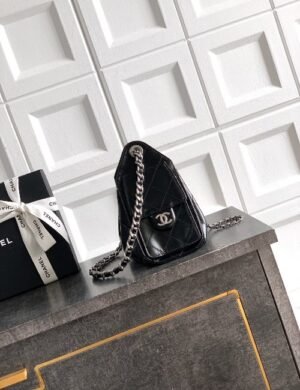 Chanel Aurevine Crystal Carryall - Image 3