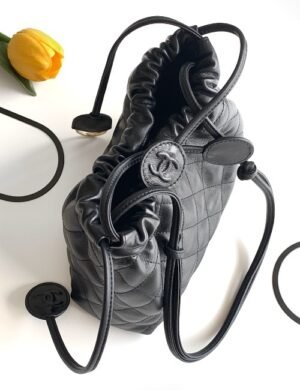 Chanel Éternelle Luxe Carry Tote - Image 3