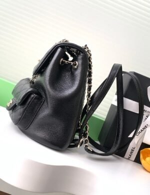 Chanel Renaissance Luxe Shopper - Image 2