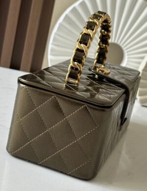Chanel Riviera Prestige Shopper - Image 4