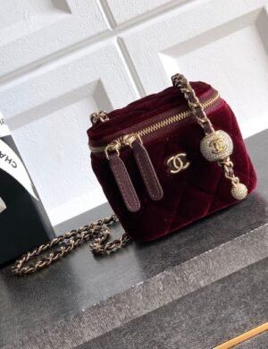 Chanel Burgundy Vanity Bag - Image 4
