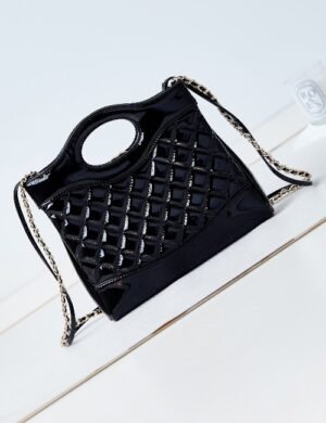 Chanel AS4133 Chain Shoulder Bag - Image 2