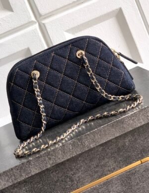 Chanel Celestial Luxe Carryall - Image 2