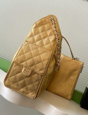 Chanel Caviar 25 Bag - Image 4