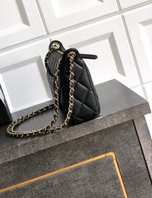 Chanel Pink Velvet Flap Bag - Image 3