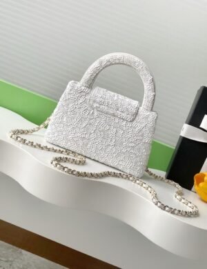 Chanel Palais Noir Shopper - Image 2