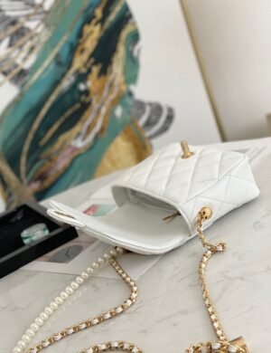 Chanel Quilted Vanity Crossbody Bag - Image 2
