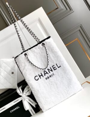 Chanel Lavender Chain Flap Bag - Image 1