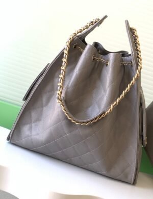 Chanel Elaroque Prestige Carryall - Image 2