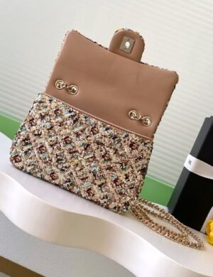Chanel So Black Sequin Flap - Image 3