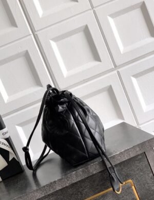 Chanel Diamond Royale Carryall - Image 3